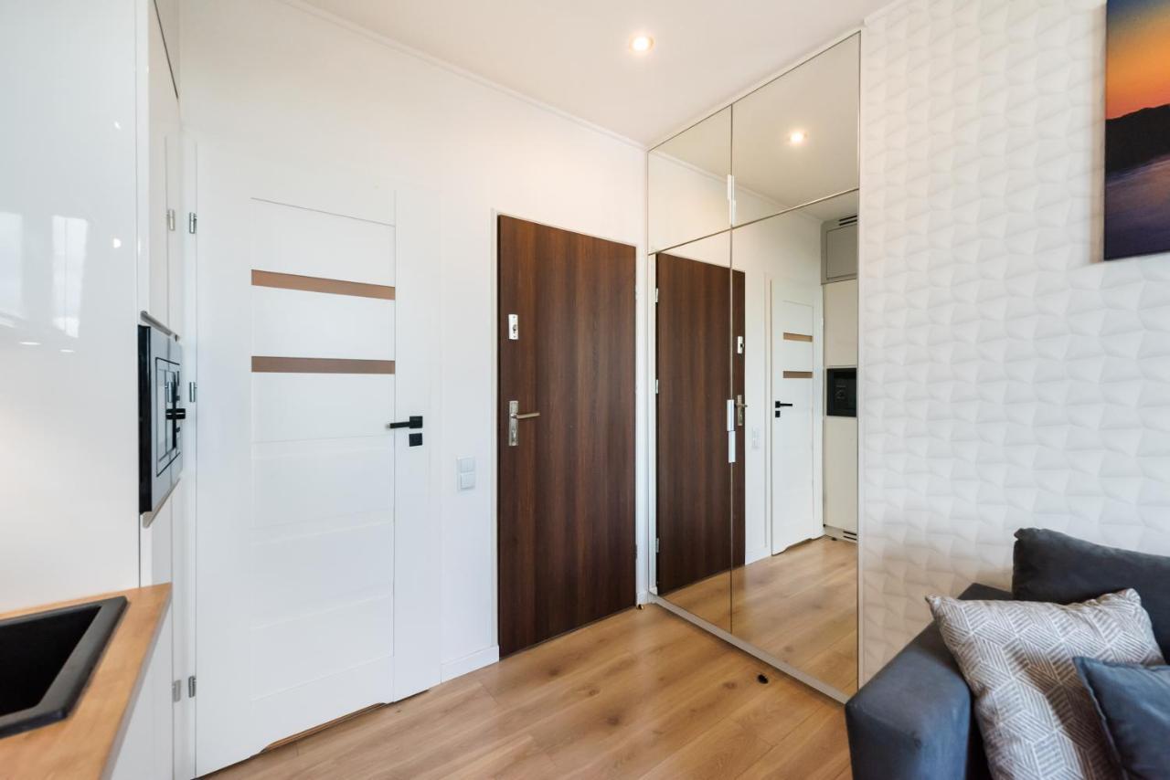 City Centre High Floor View Apartments ワルシャワ エクステリア 写真