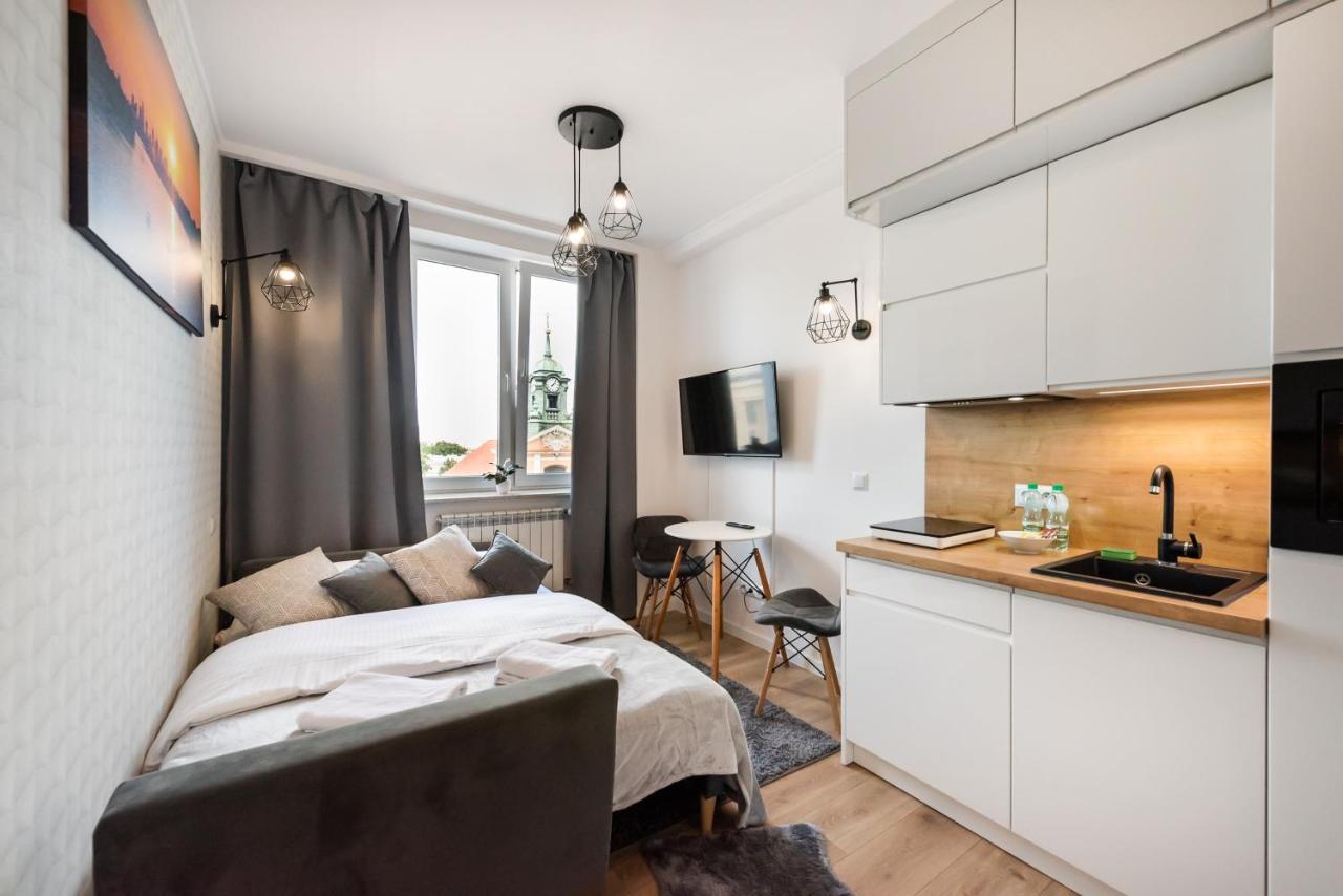 City Centre High Floor View Apartments ワルシャワ エクステリア 写真